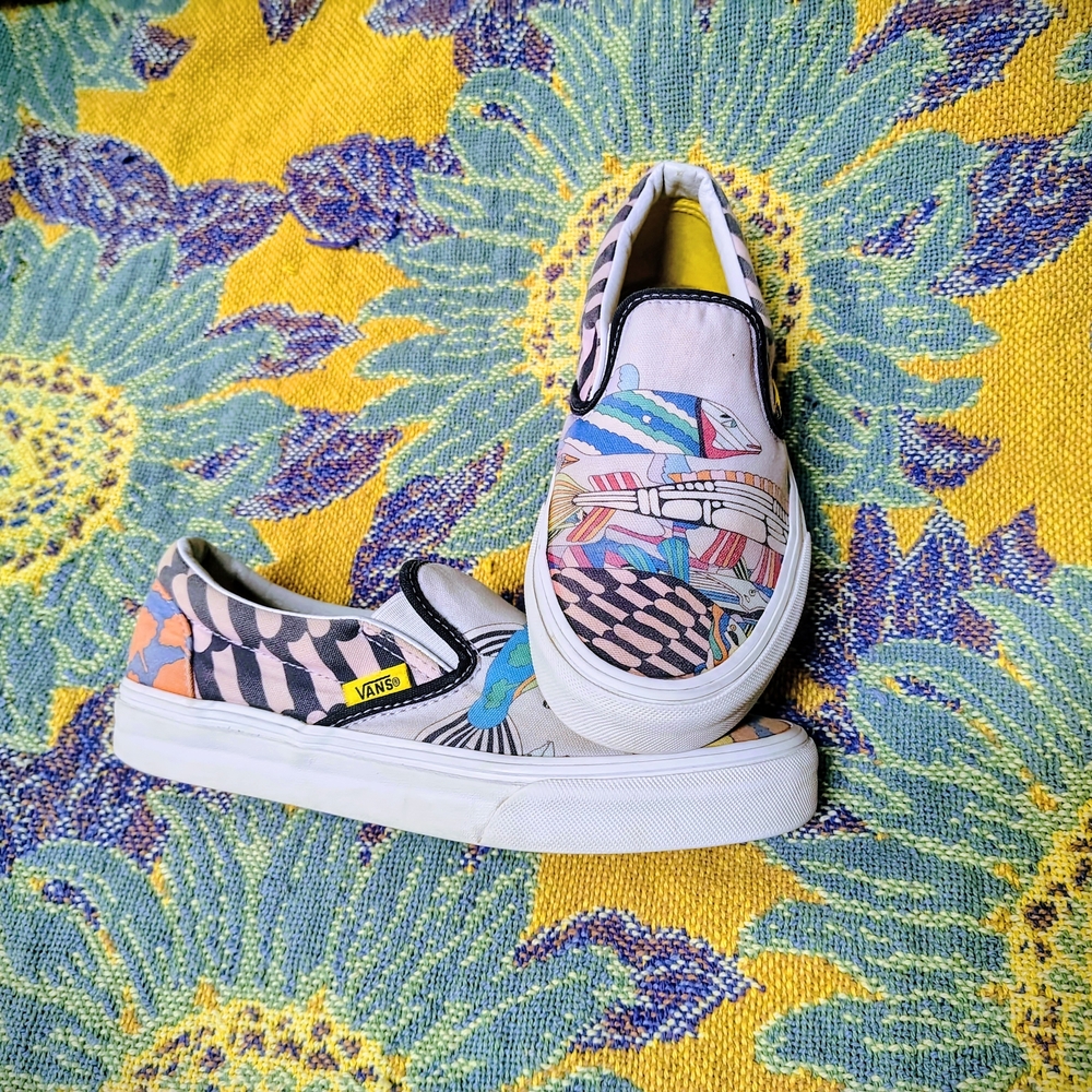 Vans Beatles Sea Of Monsters Yellow Submarine Sz W5.5 M4 Multicolor Canvas Y2K